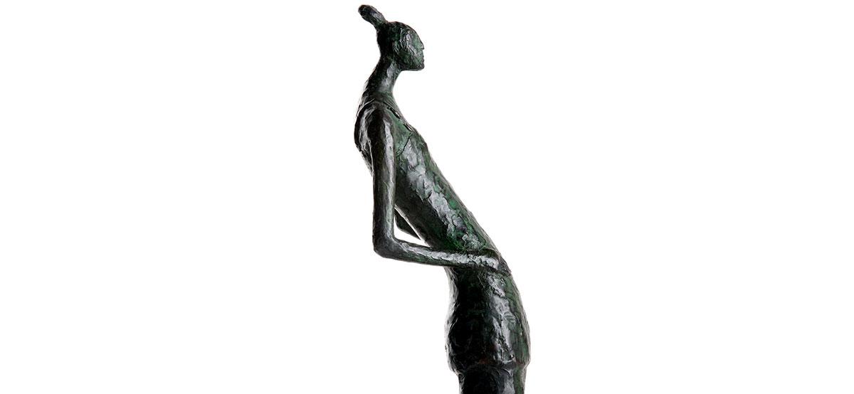 Miss trendy  bronze sculpture by French sculptor Val - Valérie Goutard - with Sculptureval